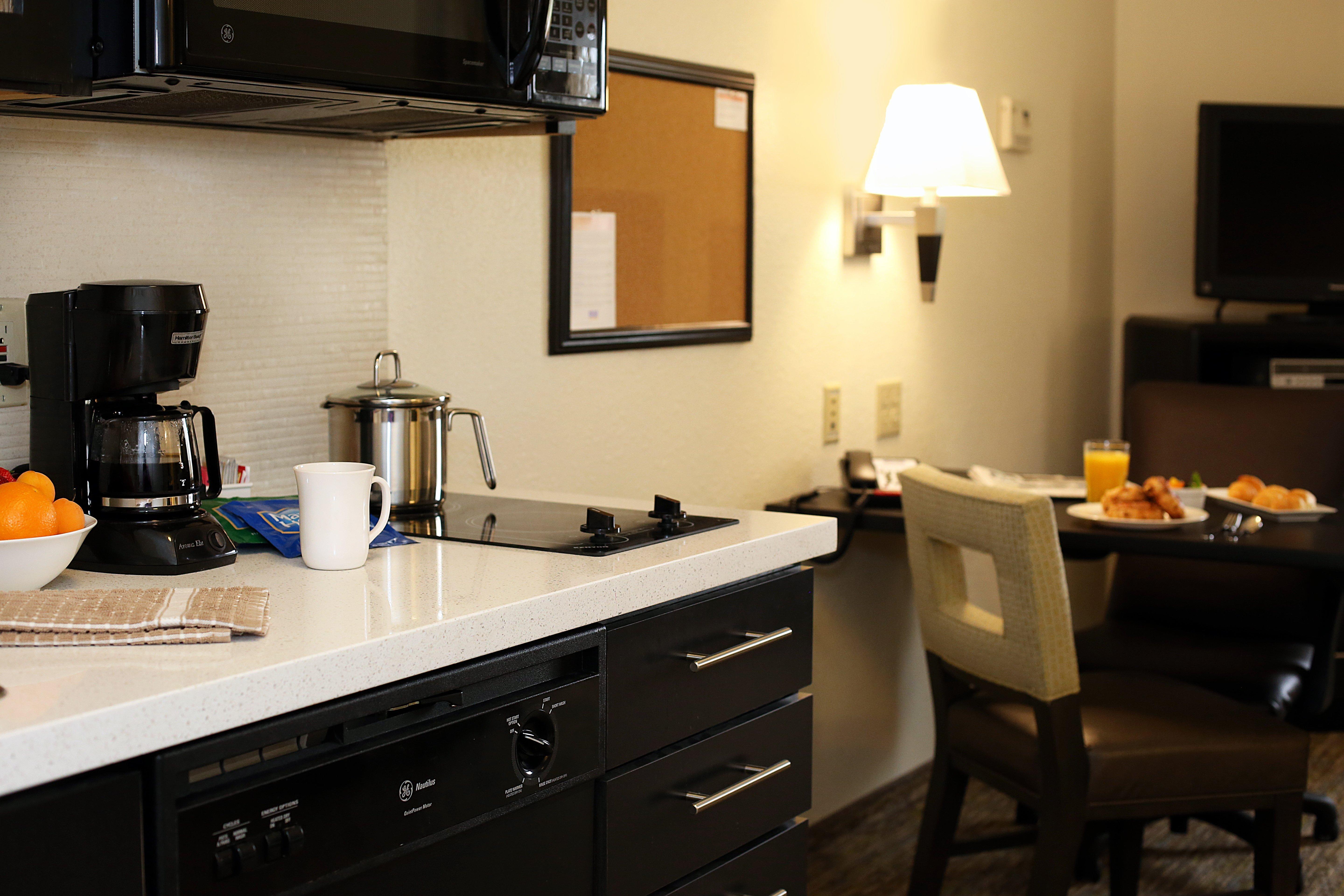 Candlewood Suites East Lansing By Ihg Esterno foto