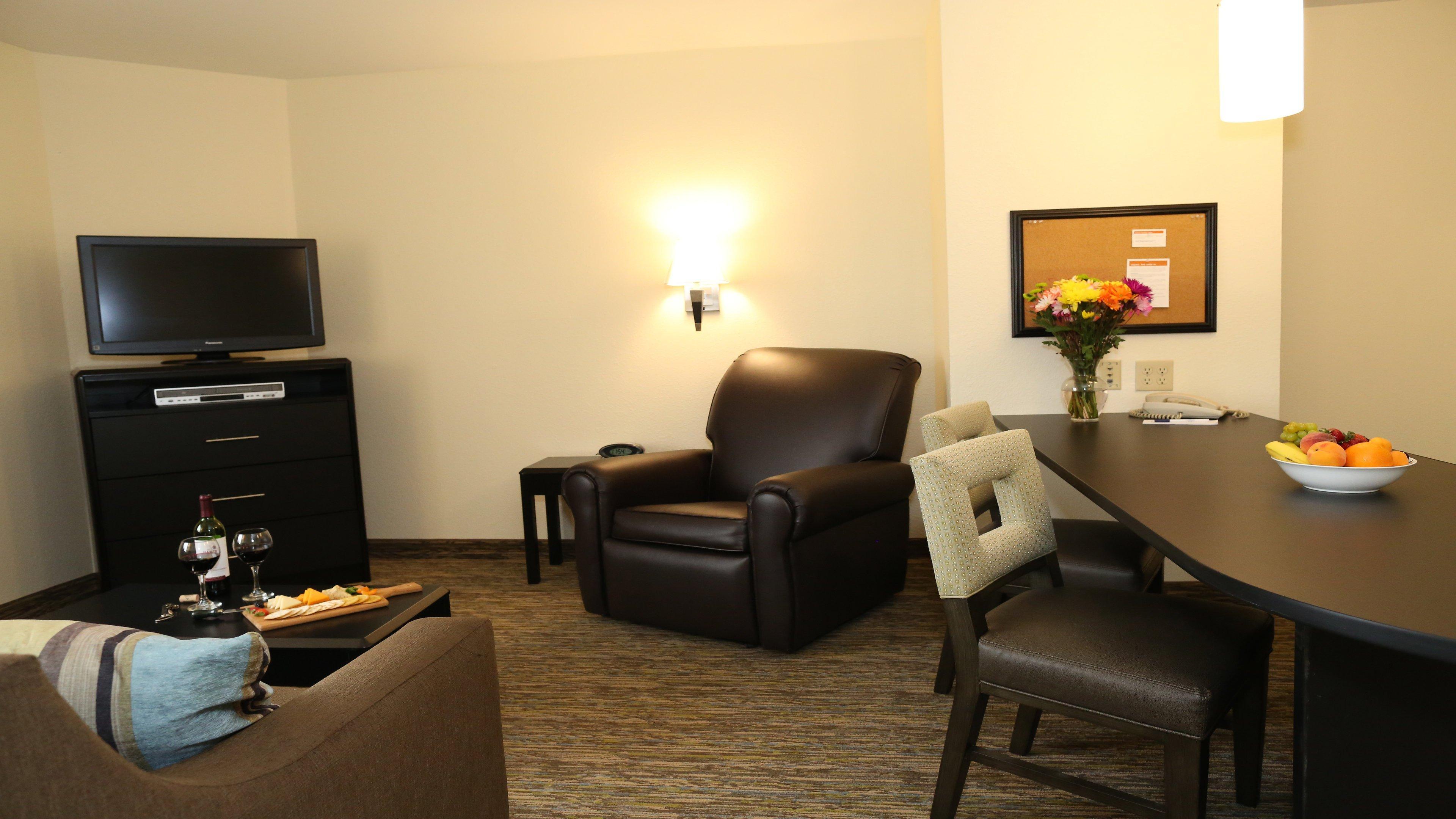 Candlewood Suites East Lansing By Ihg Esterno foto