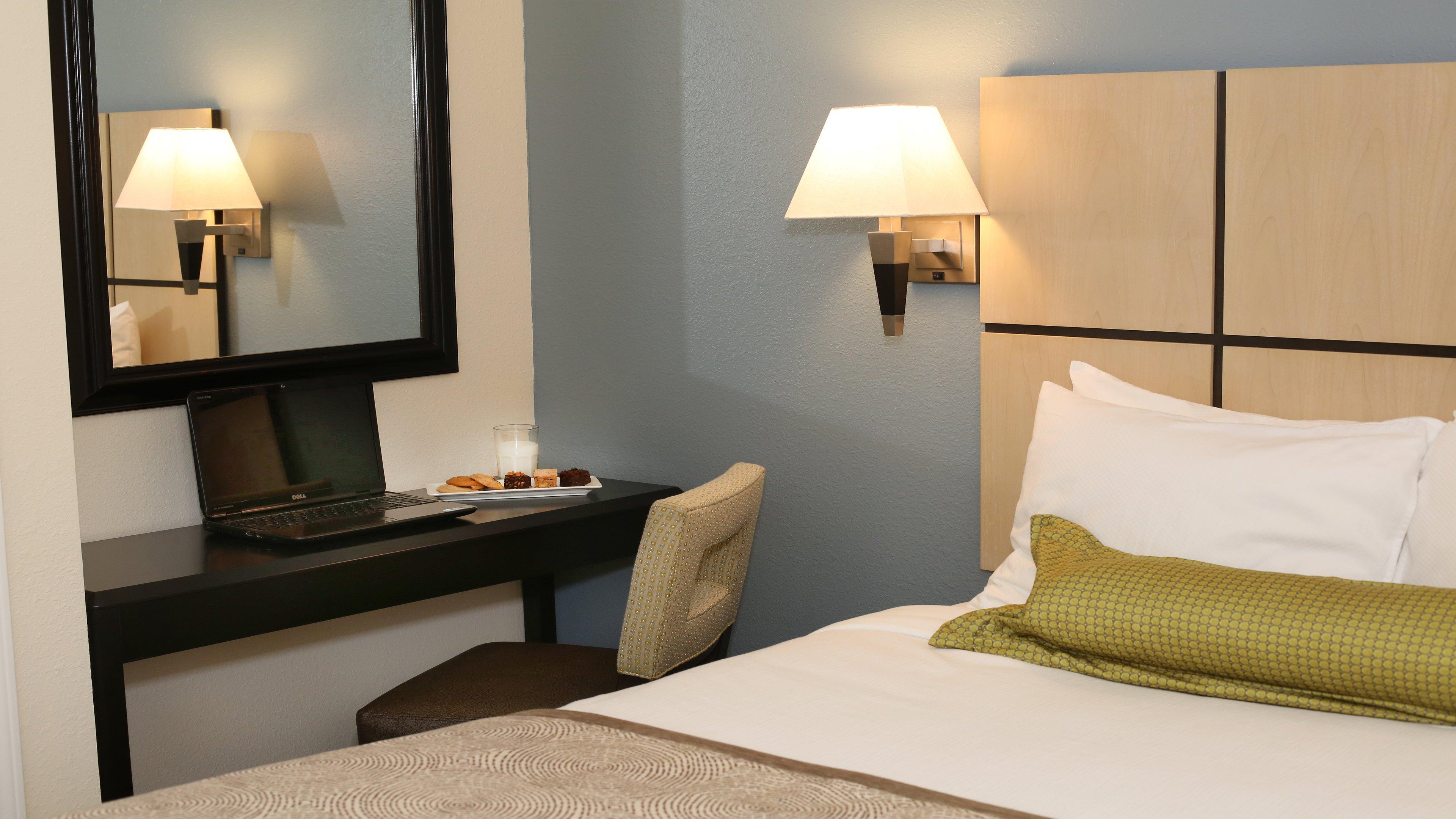 Candlewood Suites East Lansing By Ihg Esterno foto
