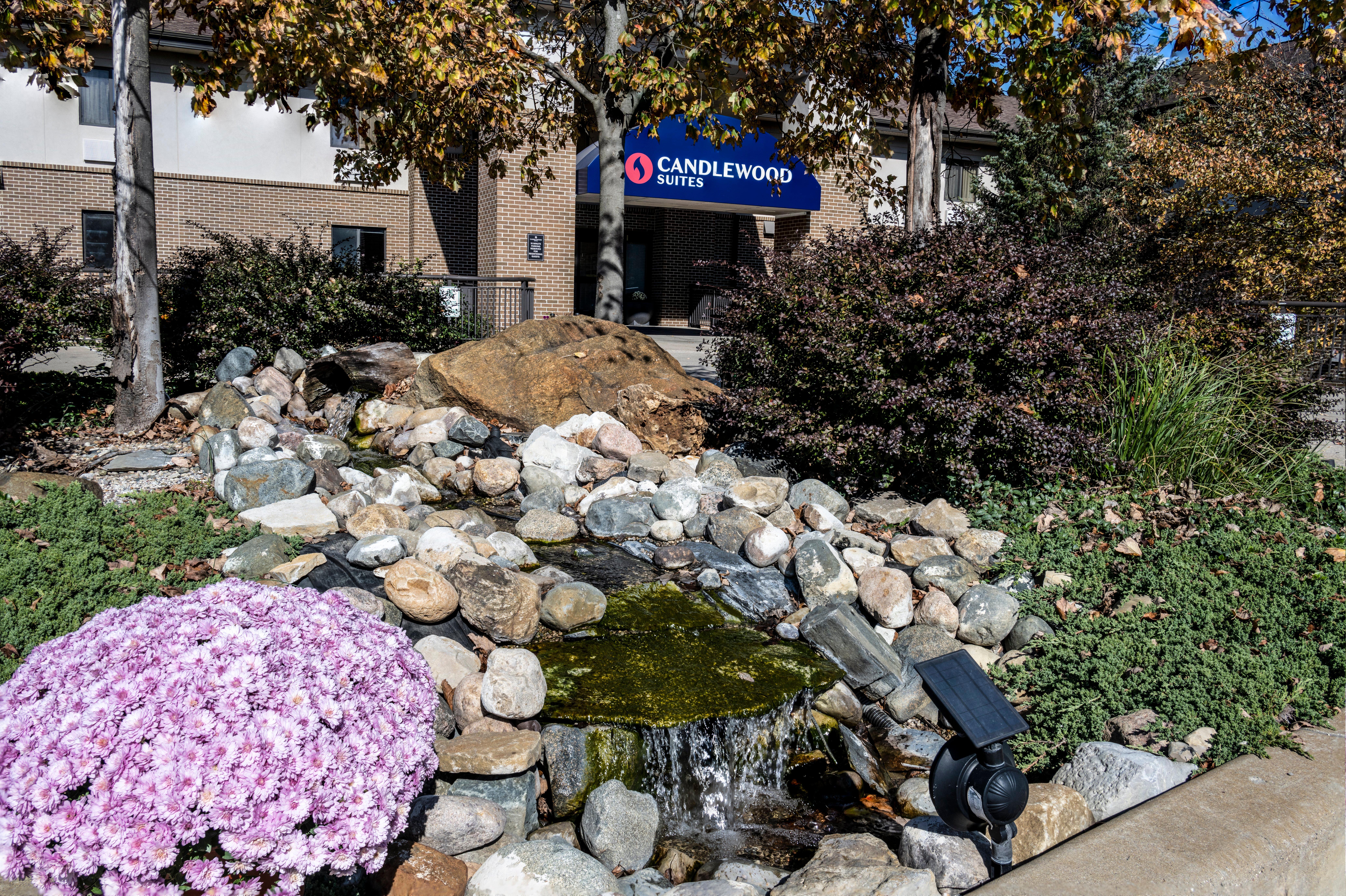 Candlewood Suites East Lansing By Ihg Esterno foto